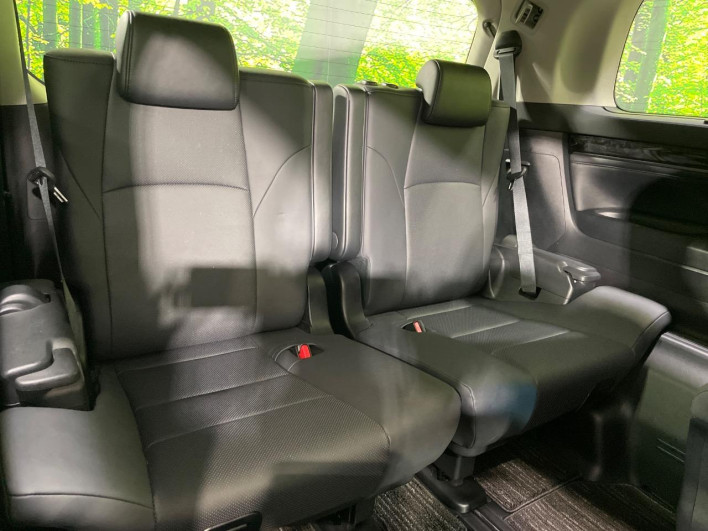 2021 Toyota Vellfire 3BA-AGH30W (UW-6a13ef91a49ef)[29]