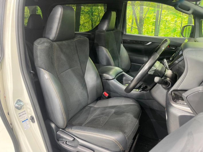 2020 Toyota Alphard Hybrid 6AA-AYH30W (UW-6a13efa8a02f9)[5]