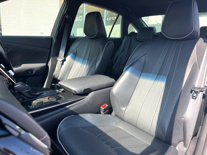 2019 Toyota Crown Hybrid 6AA-AZSH20 (UW-6a13efa9f2a1e)[24]