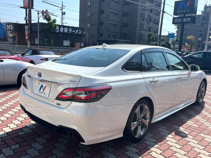 2019 Toyota Crown Hybrid 6AA-AZSH20 (UW-6a13efa9f2a1e)[10]
