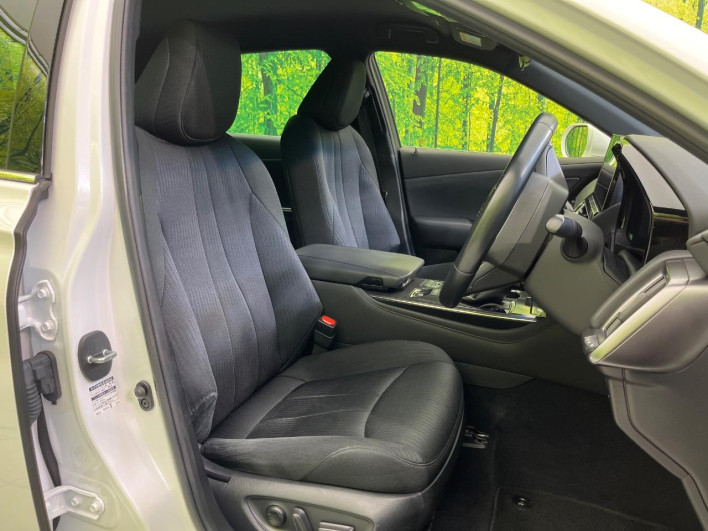2021 Toyota Crown Hybrid 6AA-AZSH20 (UW-6a13efaaa509c)[20]