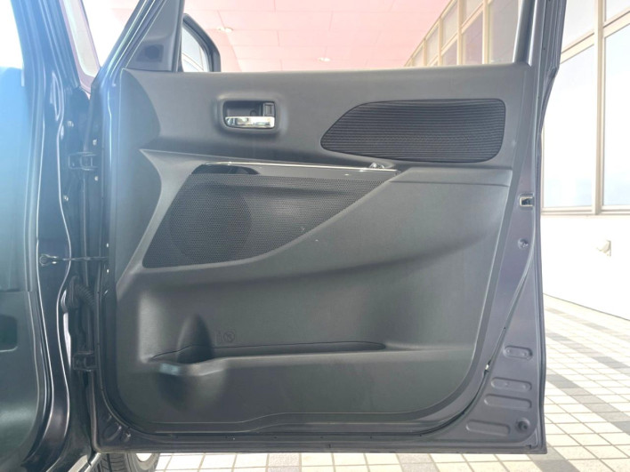 2018 Nissan DAYZ ROOX DBA-B21A (UW-6a13efb21f26d)[23]