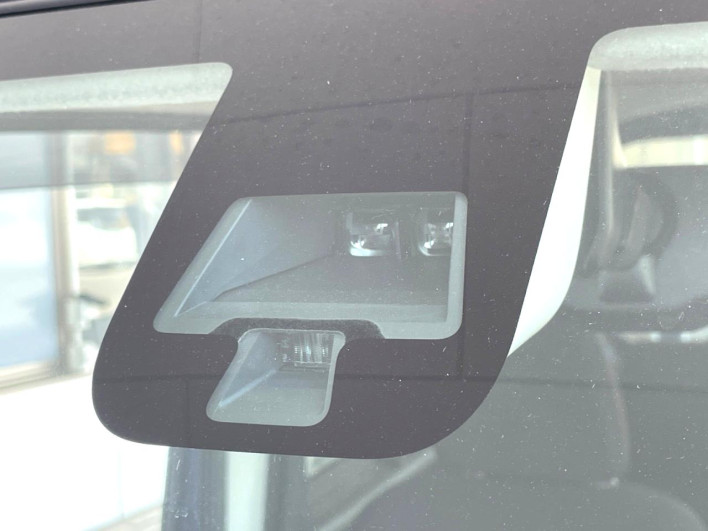 2018 Nissan DAYZ ROOX DBA-B21A (UW-6a13efb21f26d)[2]