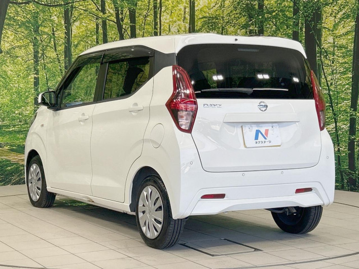 2020 Nissan Days 5BA-B43W (UW-6a13efbc676f3)[7]