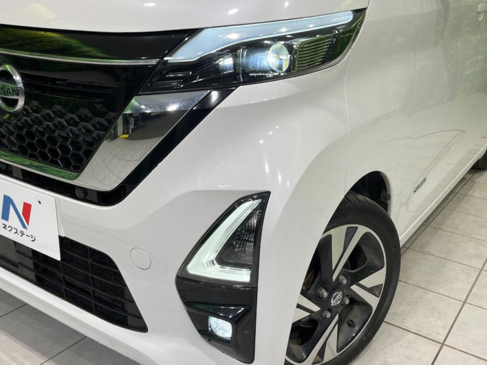 2023 Nissan Roox 5AA-B44A (UW-6a13efc0d6e0b)[12]