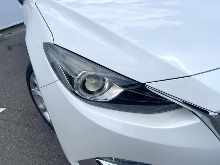 2015 Mazda Axela Sports DBA-BM5FS (UW-6a13efc684215)[5]