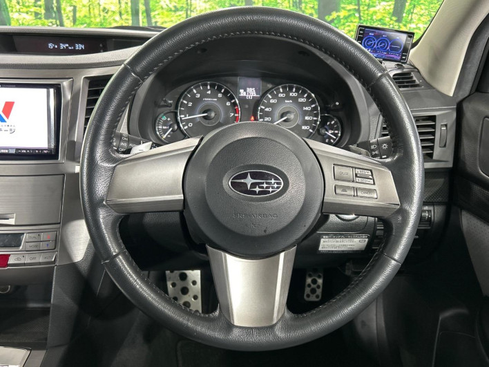 2010 Subaru Legacy Touring Wagon DBA-BR9 (UW-6a13efc9716da)[9]
