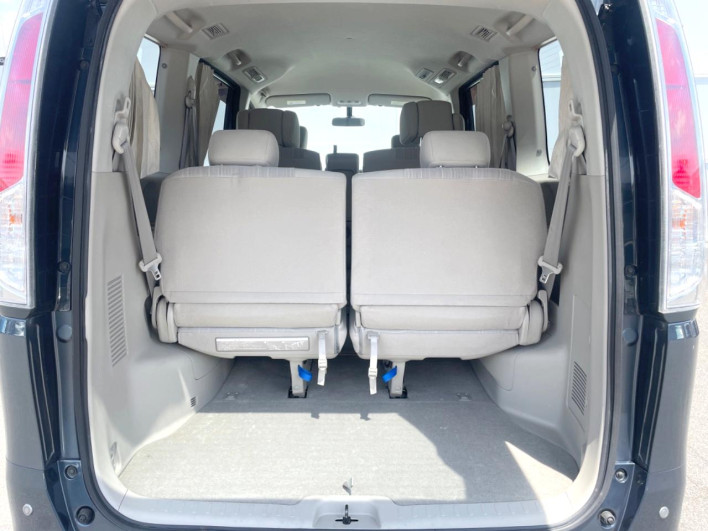 2011 Nissan Serena DBA-C26 (UW-6a13efca7fcf7)[20]