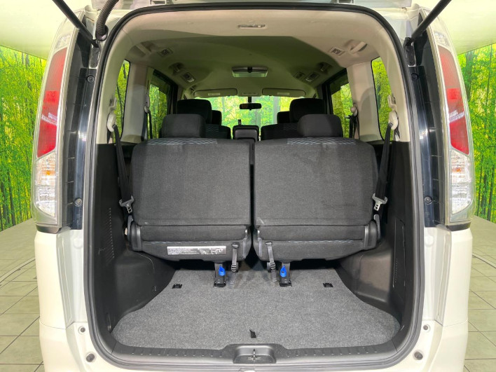2012 Nissan Serena DBA-C26 (UW-6a13efca874f0)[17]