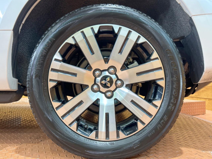 2024 Mitsubishi Delica D:5 3DA-CV1W (UW-6a13efcbed2e2)[8]