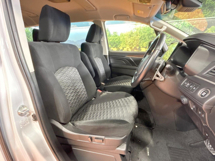 2024 Mitsubishi Delica D:5 3DA-CV1W (UW-6a13efcbed2e2)[24]