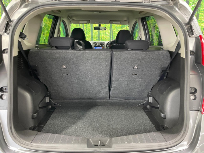 2013 Nissan Note DBA-E12 (UW-6a13efd67affa)[20]
