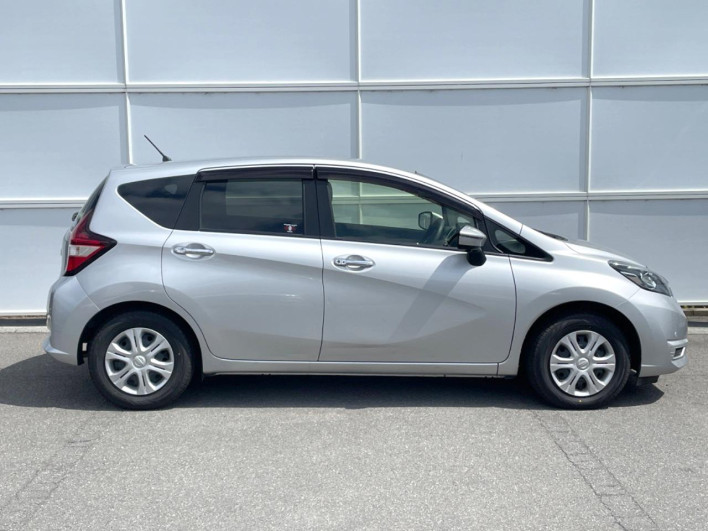 2017 Nissan Note DBA-E12 (UW-6a13efd8065d1)[12]
