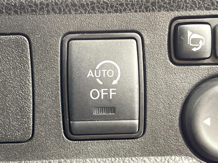 2020 Nissan Note DBA-E12 (UW-6a13efd9010d7)[10]