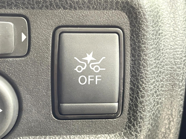 2020 Nissan Note DBA-E12 (UW-6a13efd9010d7)[8]