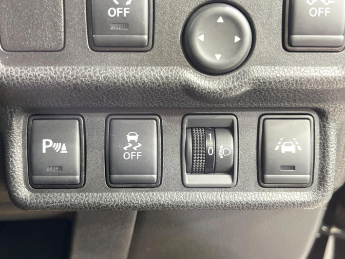 2020 Nissan Note DBA-E12 (UW-6a13efd9010d7)[11]