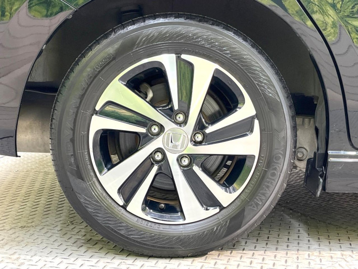 2017 Honda Freed hybrid DAA-GB7 (UW-6a13efe2b0049)[21]