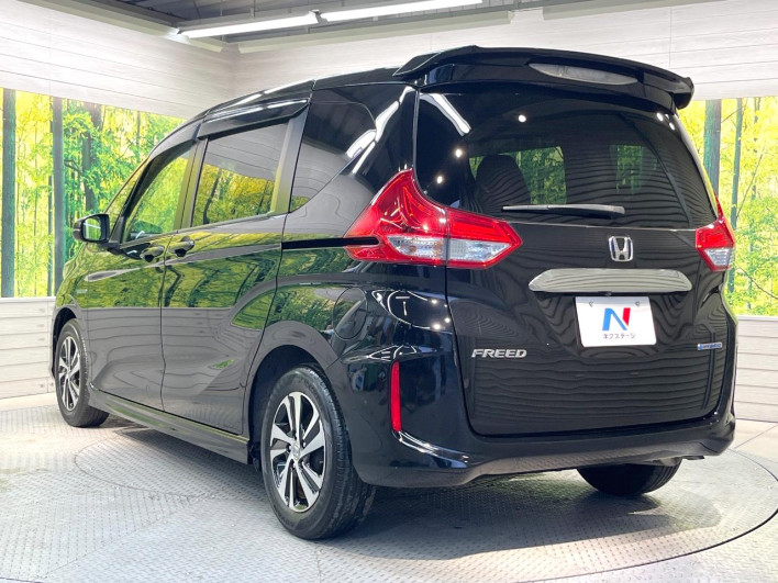 2017 Honda Freed hybrid DAA-GB7 (UW-6a13efe2b0049)[14]