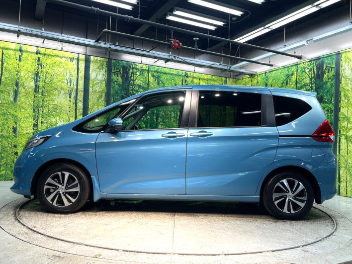 2019 Honda Freed hybrid DAA-GB7 (UW-6a13efe3d29ba)[9]
