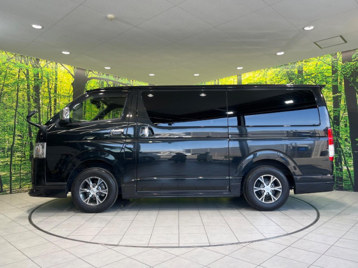 2022 Toyota Hiace Van 3DF-GDH206V (UW-6a13efe5135e6)[24]