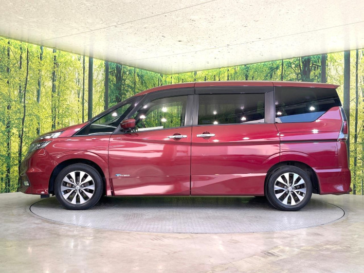 2017 Nissan Serena DAA-GFC27 (UW-6a13efe8ae846)[17]