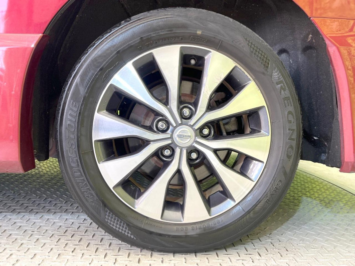 2017 Nissan Serena DAA-GFC27 (UW-6a13efe8ae846)[11]