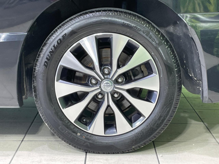 2017 Nissan Serena DAA-GFC27 (UW-6a13efe8c1d29)[6]