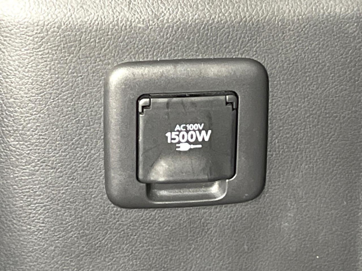 2015 Mitsubishi OUTLANDER PHEV DLA-GG2W (UW-6a13eff288c9c)[14]