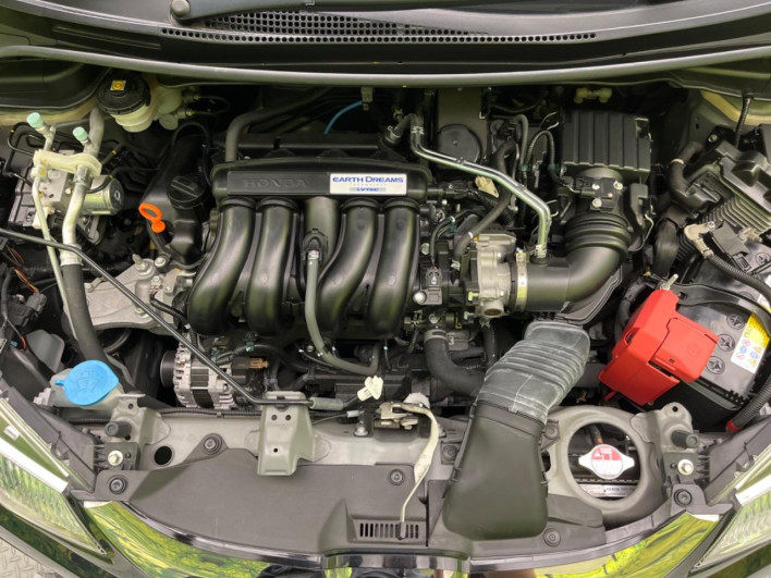 2017 Honda Fit DBA-GK5 (UW-6a13eff4420bd)[6]