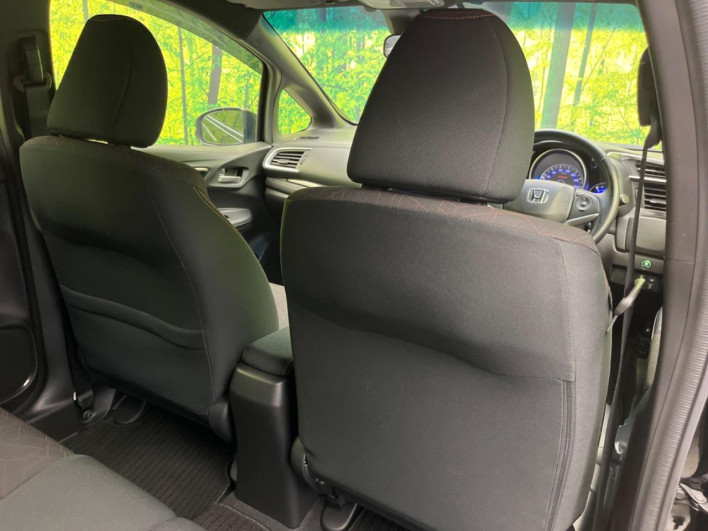 2017 Honda Fit DBA-GK5 (UW-6a13eff4420bd)[24]