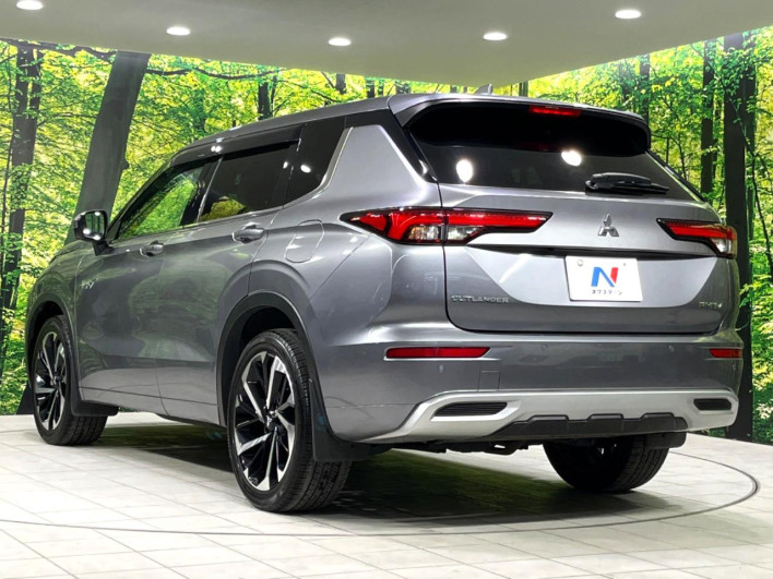2022 Mitsubishi OUTLANDER PHEV 5LA-GN0W (UW-6a13eff481994)[26]