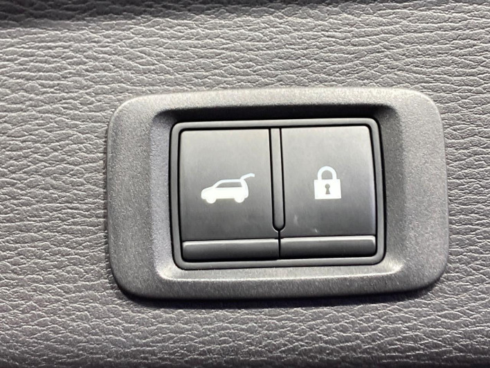 2022 Mitsubishi OUTLANDER PHEV 5LA-GN0W (UW-6a13eff4b64e2)[29]