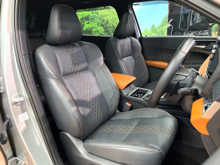 2024 Mitsubishi OUTLANDER PHEV 5LA-GN0W (UW-6a13eff6736ba)[9]