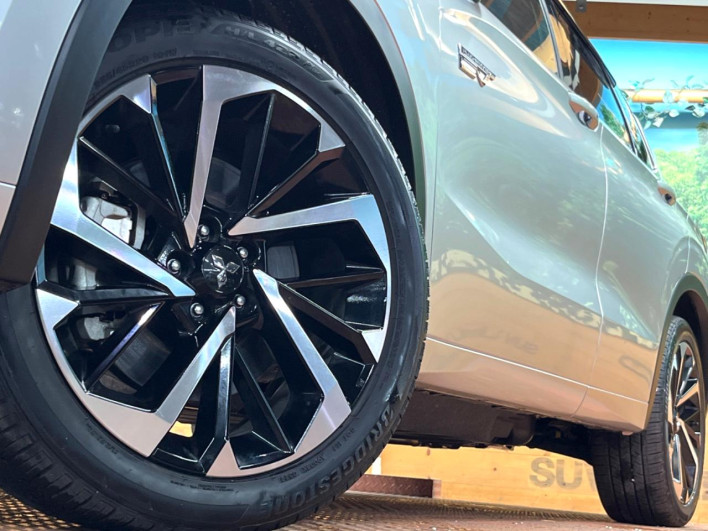 2024 Mitsubishi OUTLANDER PHEV 5LA-GN0W (UW-6a13eff6736ba)[21]