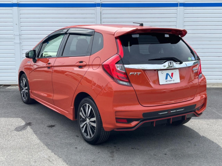 2017 Honda Fit Hybrid DAA-GP5 (UW-6a13eff73f727)[22]