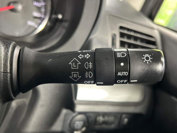 2012 Subaru XV DBA-GP7 (UW-6a13eff792c0a)[22]