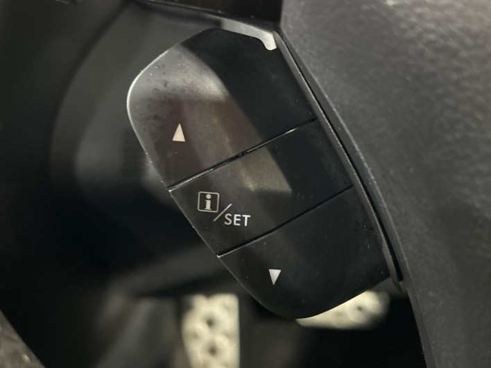 2012 Subaru XV DBA-GP7 (UW-6a13eff792c0a)[19]