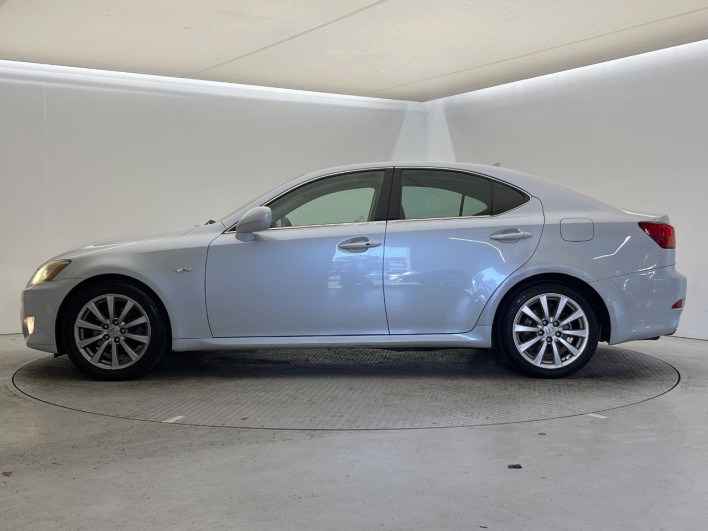 2007 Lexus IS DBA-GSE20 (UW-6a13effa2f8dc)[28]