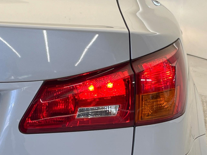 2007 Lexus IS DBA-GSE20 (UW-6a13effa2f8dc)[20]