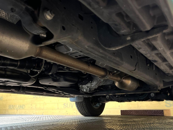 2023 Toyota Hilux 3DF-GUN125 (UW-6a13f0009c1da)[14]
