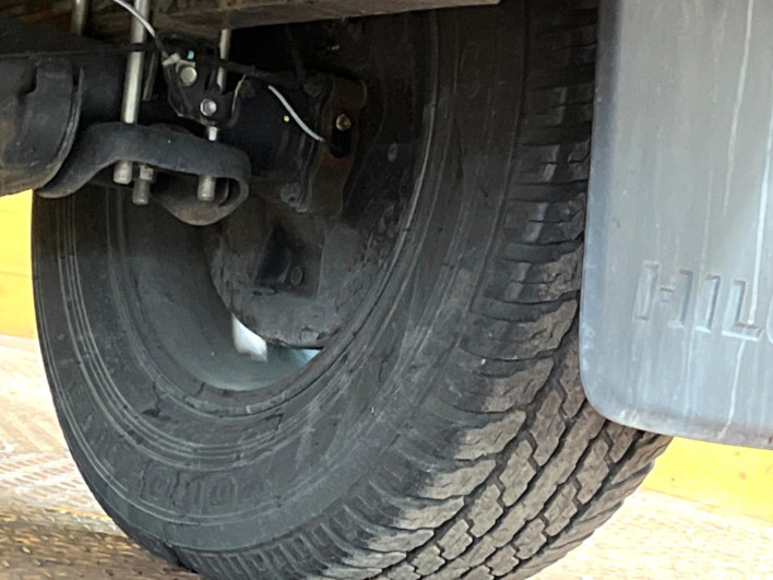 2023 Toyota Hilux 3DF-GUN125 (UW-6a13f0009c1da)[12]