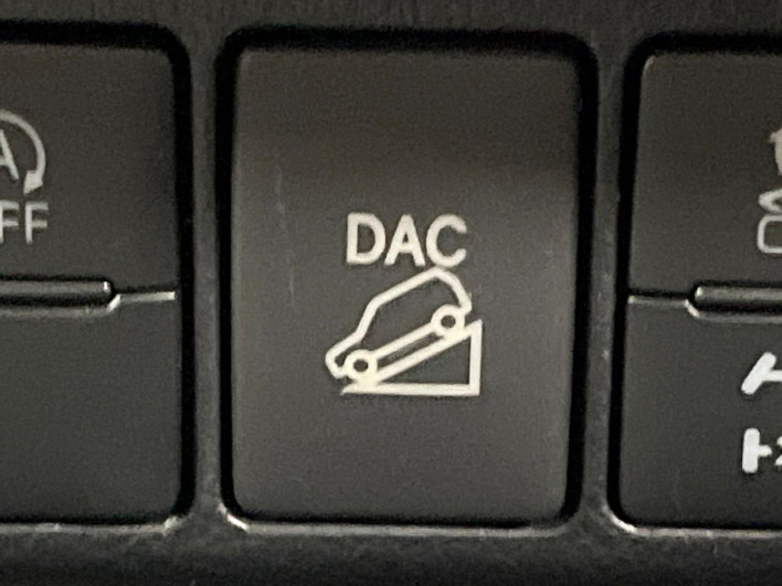 2023 Toyota Hilux 3DF-GUN125 (UW-6a13f0009c1da)[28]