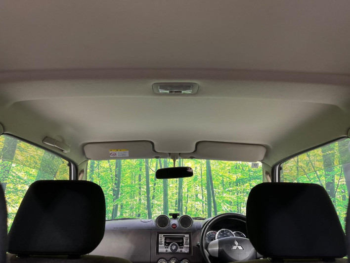 2012 Mitsubishi Pajero Mini ABA-H58A (UW-6a13f002aeba9)[29]