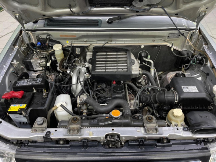 2012 Mitsubishi Pajero Mini ABA-H58A (UW-6a13f002aeba9)[5]