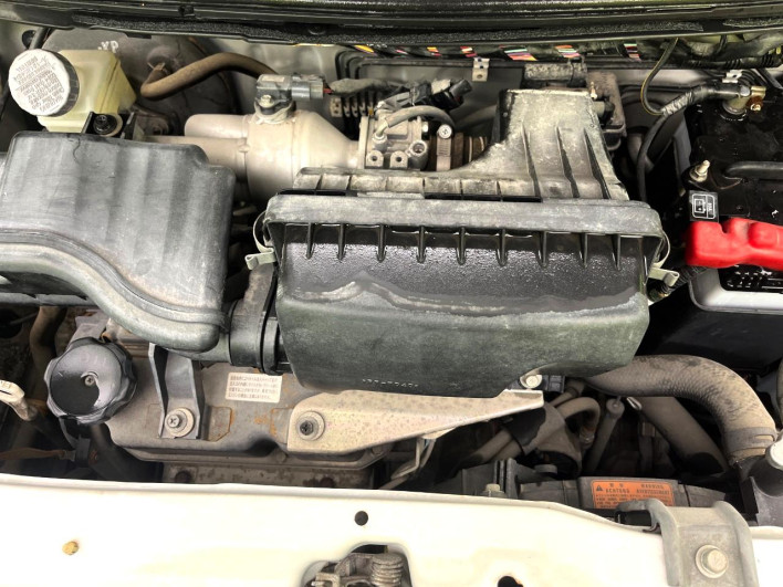2010 Mitsubishi eK Wagon DBA-H82W (UW-6a13f002baa9f)[4]