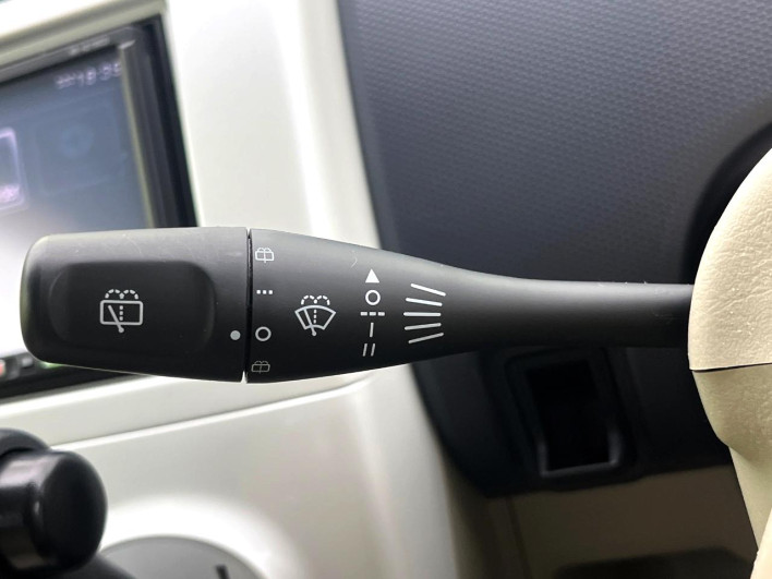 2010 Mitsubishi eK Wagon DBA-H82W (UW-6a13f002baa9f)[13]