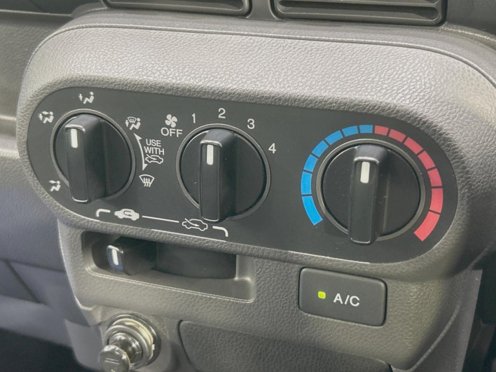 2018 Honda Acty Truck EBD-HA8 (UW-6a13f0078bbe6)[26]