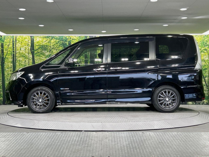 2013 Nissan Serena DAA-HFC26 (UW-6a13f00dc8894)[20]