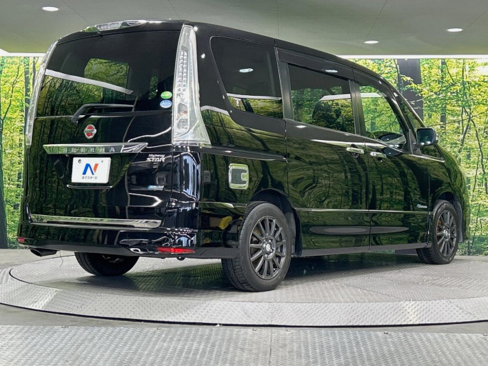 2013 Nissan Serena DAA-HFC26 (UW-6a13f00dc8894)[17]