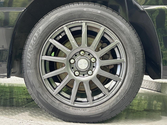 2013 Nissan Serena DAA-HFC26 (UW-6a13f00dc8894)[6]